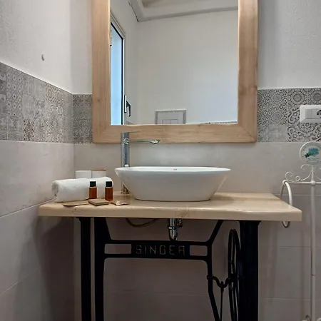 Casa Meta Mito *